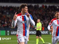 Jurgen Strand Larsson: O atacante norueguês está se destacando depois de um início difícil no Crystal Palace.