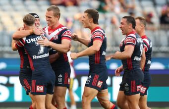 Victor Radley voltou na vitória do Roosters sobre o Sharks por 28-22