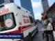 Um agressor foi morto em frente ao consulado israelense em Istambul depois que homens armados abriram fogo.