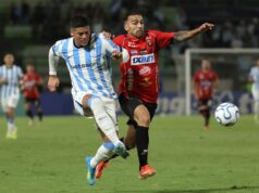 Ele perdeu um pênalti, venceu na Venezuela, mas Caracas fez isso para complicar a Copa Sul-Americana