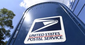 Ex-funcionário do Oregon Postal Service admite roubo
