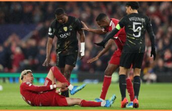 Liverpool confirma a gravidade da lesão sofrida por Hugo Ekitike