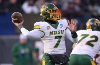 Novos comentários do QB do estado de Dakota do Norte antes da primeira temporada da FBS