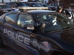 Adolescente sequestrado em Michigan resgatado após colegas rastrearem a localização: funcionários da escola