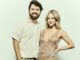 Por que Cooper Reiff está apresentando uma campanha do Emmy para Lili Reinhart