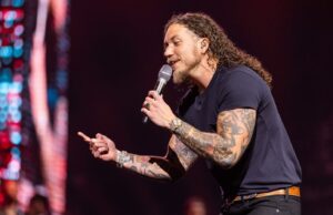 Brandon Lake sobre religião, política e rolinhos de gelatina