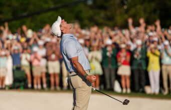 Rory McIlroy foi pego com bastante tempo
