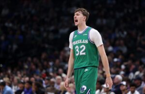 O novato estrela do Mavericks, Cooper Flagg, sofreu uma lesão no final da temporada.