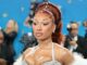 Megan Thee Stallion está se recuperando após ser hospitalizada por exaustão