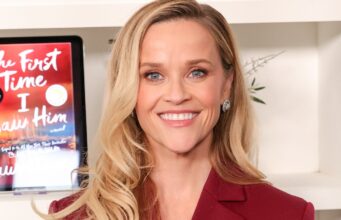 Reese Witherspoon alerta que as mulheres estão ficando atrás dos homens na corrida de IA