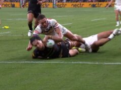 ‘Especial’ McLean acertou quatro e marcou