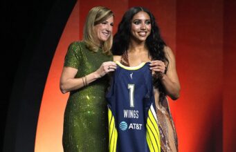 Draft da WNBA: Azzi Fudd ganha $ 500.000 de salário de novato como a melhor escolha do Dallas Wings