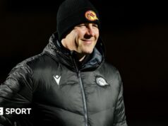 Joel Tomkins: Treinador dos Catalans Dragons demite-se por motivos pessoais