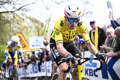 belgian-wout-van-aert-of-team-visma-lease-a-bike-pictured-in-action-on-kemmelberg-during-the-men-eli.jpeg