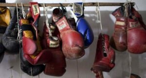 As três últimas contratações da Zuffa Boxing, todas do Reino Unido.