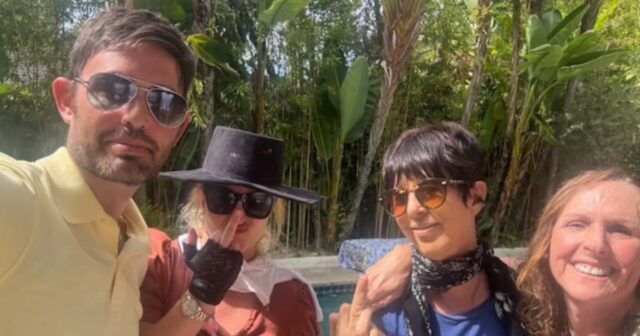 britney-spears-with-friends-amid-dui.jpeg