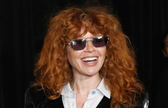 Natasha Lyonne conta por que a Delta cancelou voos: pílulas para dormir