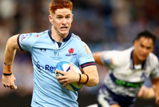 Os Waratahs fecharam Sid the Kid conforme o primeiro Lomax confirmou