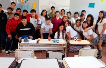 San Carlos CIC falou na Escola Secundária Rene Favaloro sobre doenças sexualmente transmissíveis.