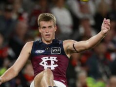 O técnico do Lions, Chris Fagan, considera uma abordagem não marcada para impedir a estrela de Collingwood, Nick Dycus