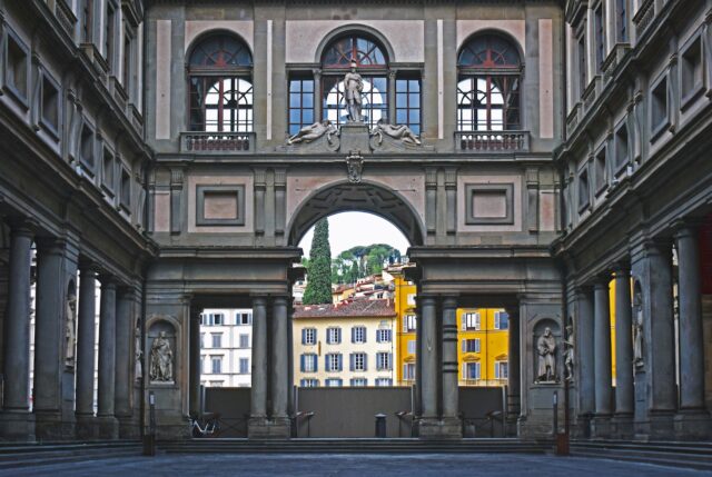 dimitrisvetsikas1969-uffizi-gallery-7299972.jpg