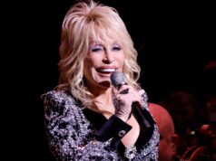 Dolly Parton doa para o Hospital Infantil do Tennessee