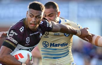 Olakau’atu aterrorizou Parramatta quando Manly fez quatro gols consecutivos