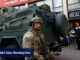 Um homem armado matou 6 pessoas e fez reféns das mãos da polícia ucraniana em Kiev.