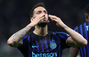 Inter reconsidera sua posição sobre Calhanoglu