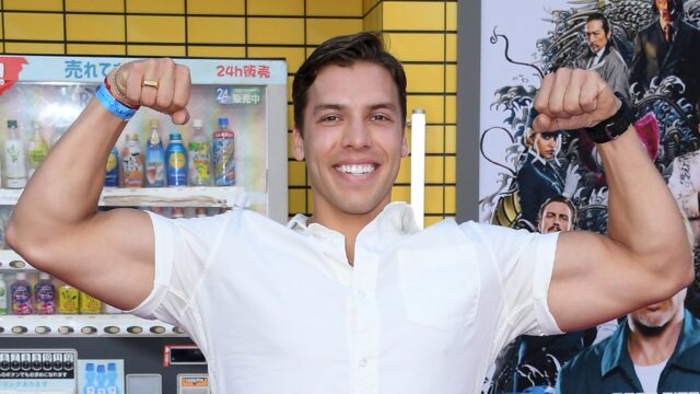 joseph-baena-flex.jpg