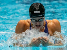 Gretchen Walsh e Kate Douglass puxam duplo