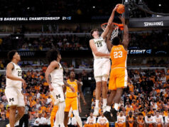 Big Adi Mara está fazendo história e será o primeiro hispânico a jogar na Final Four da NCAA