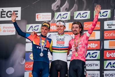 luik-bastenaken-luik-foto-zac-williams-ttadej-pogacar-uae-team-xrg-wins-the-2025-liege-bastogne-lieg.jpeg