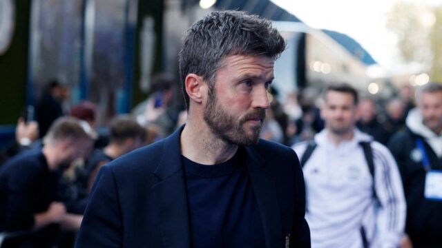 manchester-united-interim-manager-michael-carrick-arrives-at-the-stadium-before-the-match.JPG