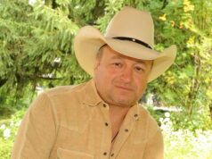 Mark Chesnut bebeu meio galão de vodca um dia antes de encontrar a sobriedade