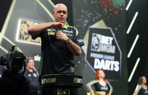 Downer para Van Gerwen em Manchester: holandês acerta imediatamente