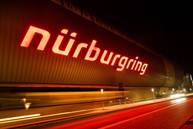 nurburgring-atmosphere-2.jpg