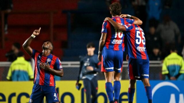 san-lorenzo-vs-deportivo-cuenca-2222395.jpg