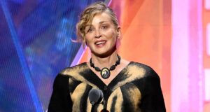 Sharon Stone revelou que sua decisão de fazer uma mastectomia acabou com seu casamento