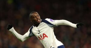 Randal Kolo Muani agora está pressionando por uma transferência para a Juventus e por que a decisão pode ajudar sua carreira