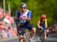 Remco Evenepoel está à frente de Mattias Skjelmose neste sprint. e cumpre seu papel de favorito na Amstel Gold Race.