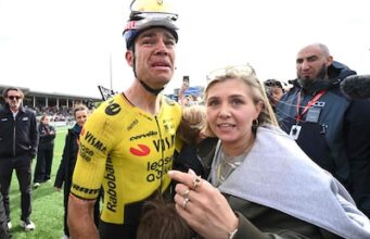Van Aert dedica sua maior vitória ao falecido ex-companheiro de equipe: ‘Hoje sinto especialmente falta dele’