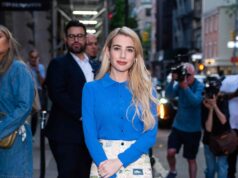 Emma Roberts, 35, usou lindas alternativas de tênis e Sarah Jessica Parker, 61, também estilizou