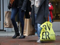 A High Street está em crise, pois o número de compradores cai 10%, a maior queda desde o bloqueio da Covid
