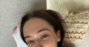 A ex ‘exausta’ de Pete Davidson, Elsie Hewitt, afirma que cuida da filha ‘sozinha’ em um vídeo sincero