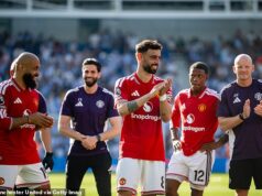 Michael Carrick fala sobre o futuro de Bruno Fernandes – um ano depois que a grande oferta da Arábia Saudita deixou o capitão do Man United ‘magoado’ e afirmou que o clube ‘queria que eu saísse’