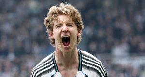 O Barcelona faz uma oferta de £ 70 milhões por Anthony Gordon na esperança de concluir o negócio até o fim de semana – quando as outras duas alternativas do Liverpool forem nomeadas