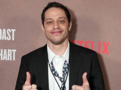 Pete Davidson elogia as habilidades ‘sobre-humanas’ da ex-namorada Kim Kardashian… quase quatro anos após a separação