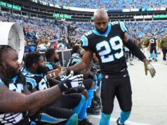 “Os Panteras acrescentam SE Mike Adams de longa data à equipe técnica” .
