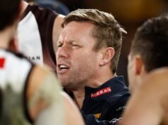 O técnico do Hawthorn Hawks, Sam Mitchell, minimizou o gol de Nick Watson na vitória sobre Ross Lyon e o St Kilda Saints no Marvel Stadium.